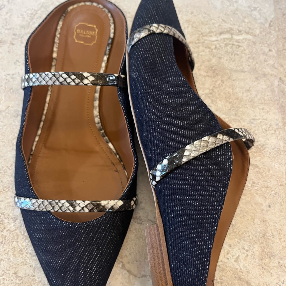 Malone Soulier flats. Excellent Condition, only wore once.